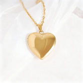 18 karátos aranyozott szív medál - belül fotókkal és személyre szabott üzenet gravírozással