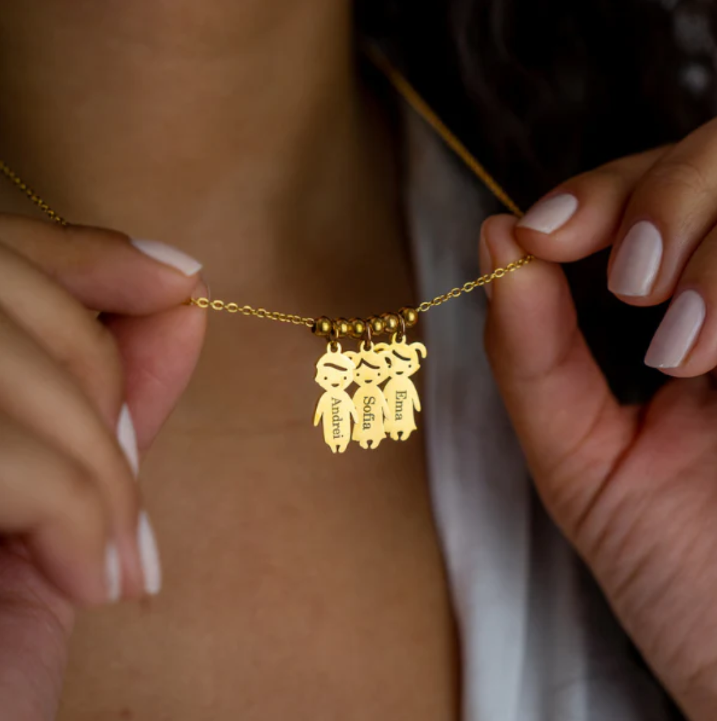 Colier cu Copii Personalizabil - Sentimente Gravate