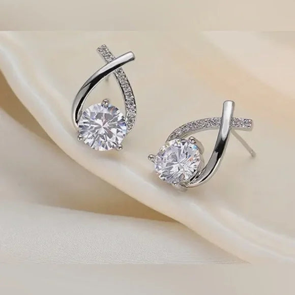 Cercei Argint Lacrima Stelei cu Diamant Moissanite de 0.5 Carate - Sentimente Gravate